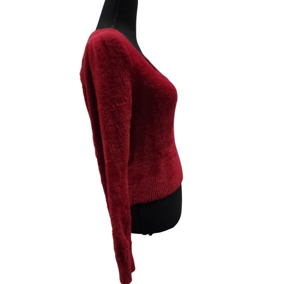 ASTR The Label Fuzzy Square Neck Long Sleeve Cropped Pullover Sweater New XS - Picture 10 of 13